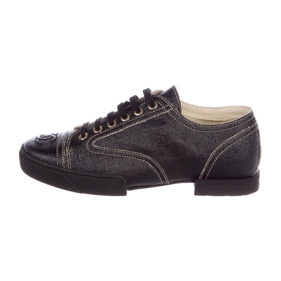 Chanel CC Low-Top Oxfords - Picture 1 of 5
